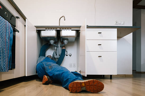 Professional Drain Cleaning technician working in Yawkey, WV